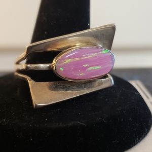 listing-status-banner